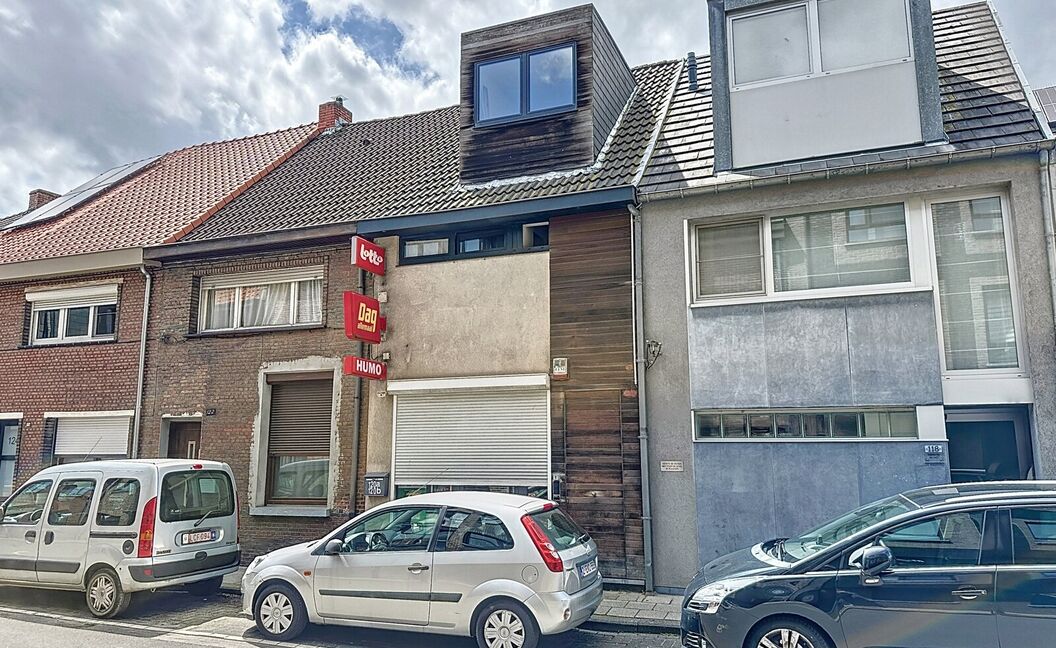 Gebouw voor gemengd gebruik te koop in Aartselaar